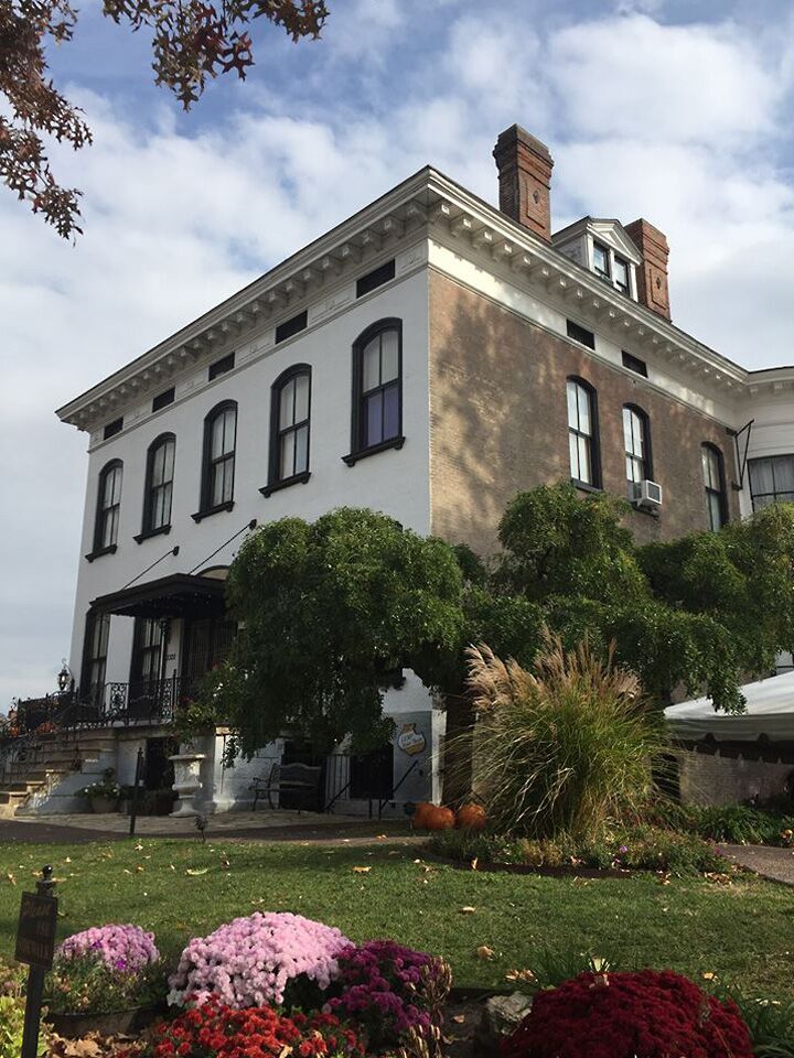 Lemp Villa